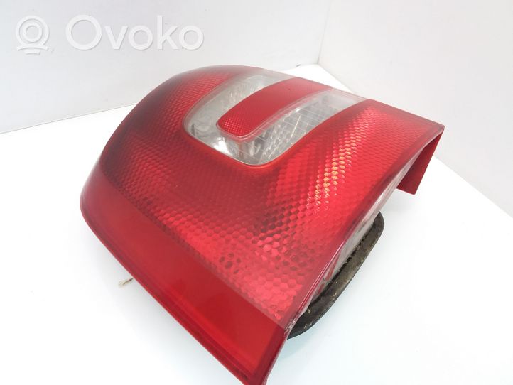 Skoda Octavia Mk2 (1Z) Rear/tail lights 1Z9945095