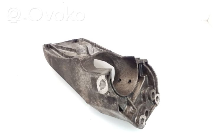 Volvo XC60 Supporto di montaggio scatola del cambio 31370633