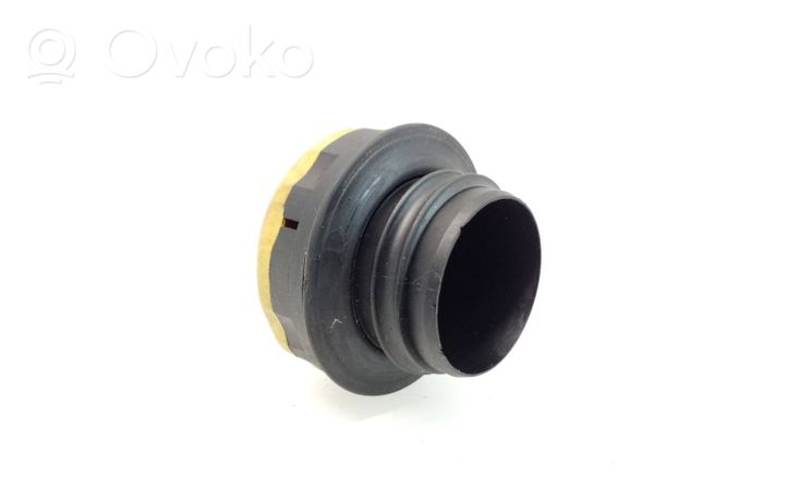 Suzuki Grand Vitara II Fuel tank filler cap 