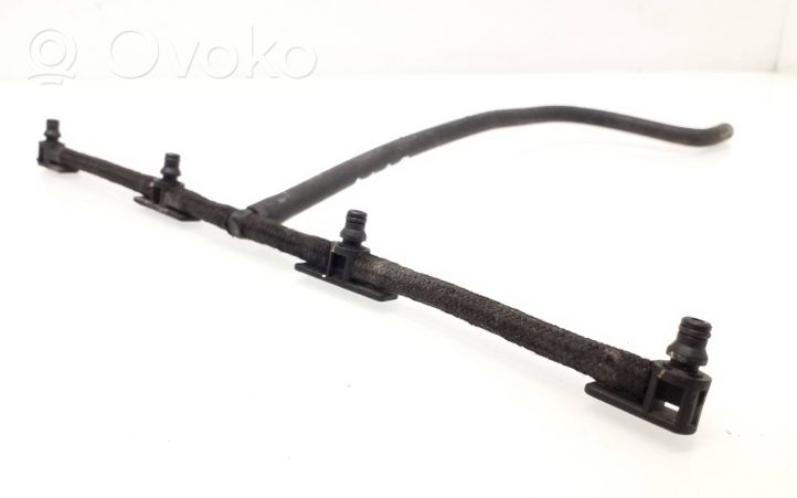 Opel Zafira C Fuel return line/hose 