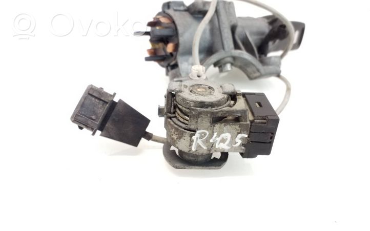 Audi A3 S3 8L Verrouillage de commutateur d'allumage 4B0905851C