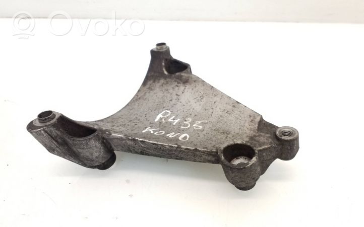 Audi A6 S6 C6 4F A/C compressor mount bracket 06E260835C