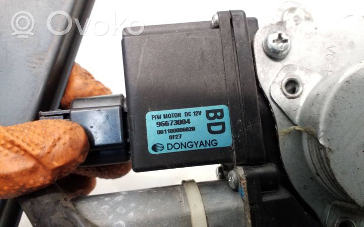 Opel Antara Mécanisme de lève-vitre avec moteur 96673004