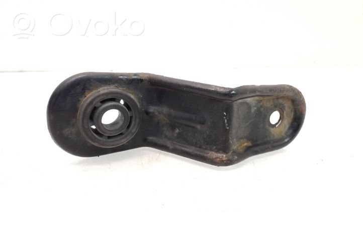 Opel Antara Uchwyt / Mocowanie chłodnicy 96553258