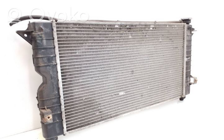 Chrysler Town & Country III Coolant radiator 0005422