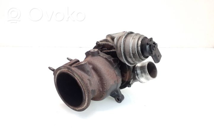 Volvo V60 Turboahdin 31380131