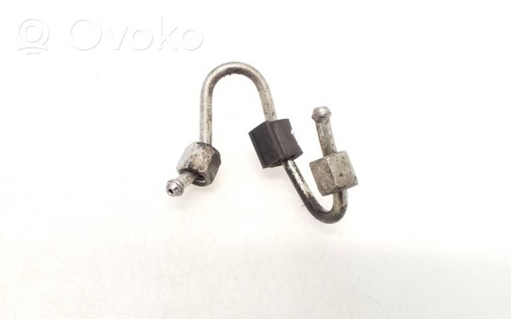 Volkswagen Caddy Fuel injector supply line/pipe V050E6S