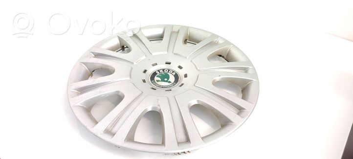 Skoda Octavia Mk3 (5E) R 15 riteņa dekoratīvais disks (-i) 1Z0601147E