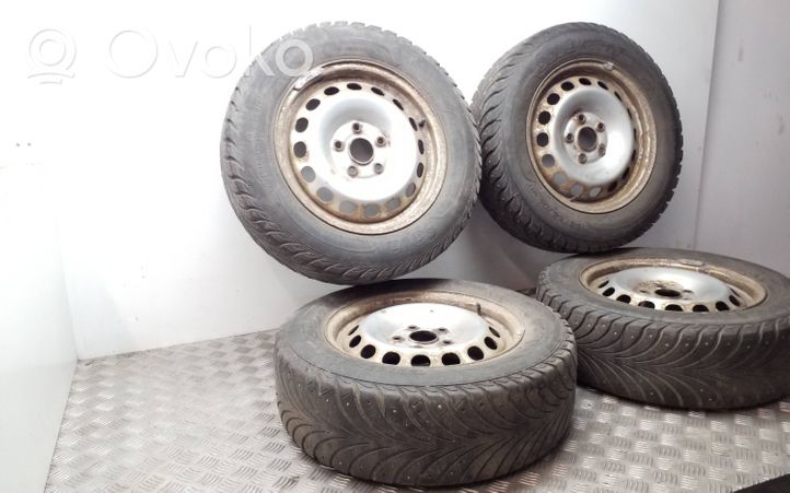 Volkswagen Caddy R 15 metāla disks (-i) 2K0601027B