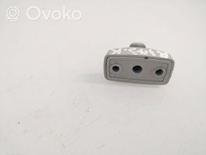 Skoda Octavia Mk2 (1Z) Clip/gancio/supporto per aletta parasole 1Z0857561