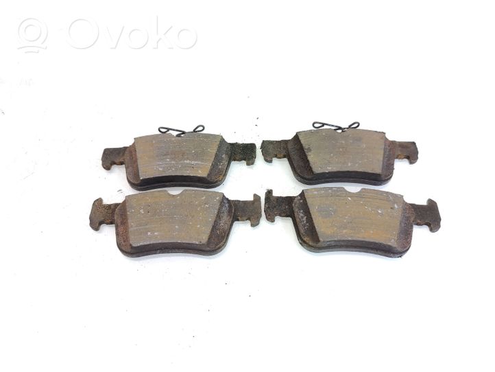 Ford Kuga II Brake pads (rear) 