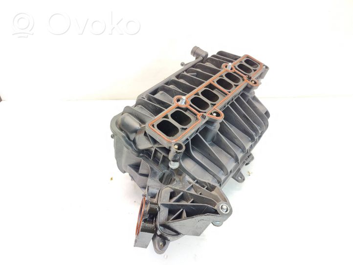 Ford Kuga II Intake manifold DS7G9424GA