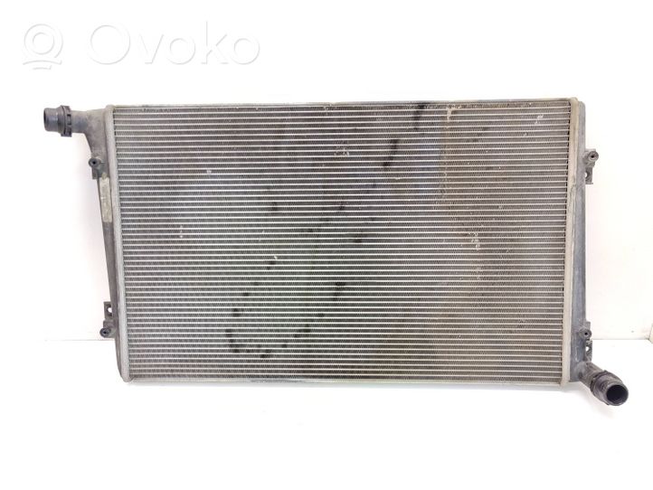 Volkswagen Caddy Radiateur de refroidissement 3C0121253S