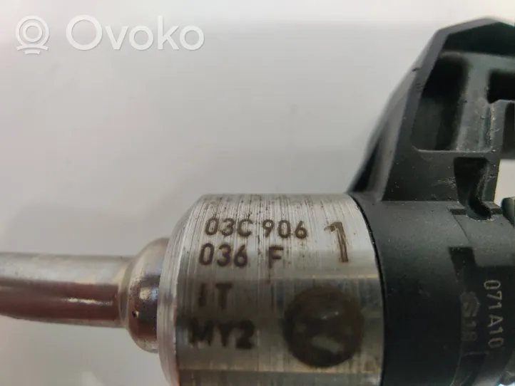 Skoda Octavia Mk2 (1Z) Injecteur de carburant 03C906036F