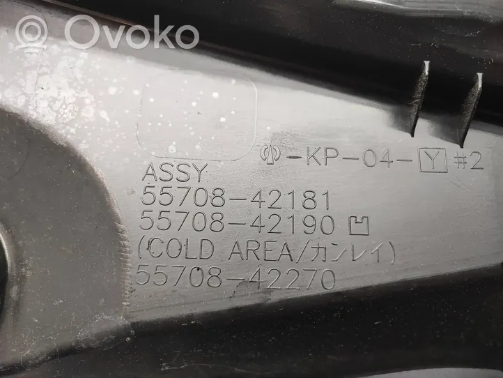 Toyota RAV 4 (XA40) Pyyhinkoneiston lista 5570842181