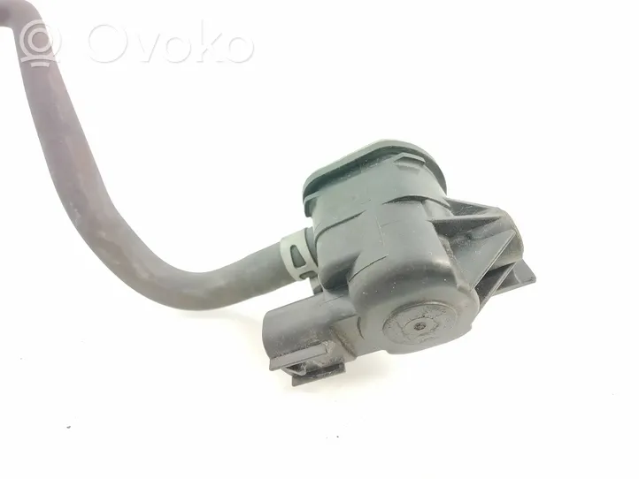 Toyota RAV 4 (XA40) Solenoīda vārsts 9091012276