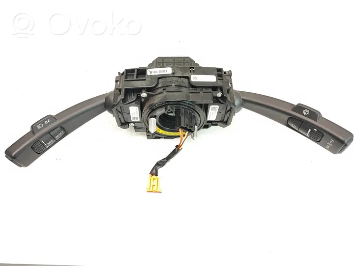 Volvo S60 Wiper turn signal indicator stalk/switch 31334640