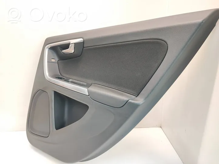 Volvo V60 Rivestimento del pannello della portiera posteriore 8635883