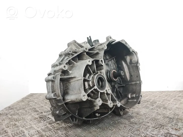 Volvo V60 Mechaninė 6 pavarų dėžė BG9R7002KA