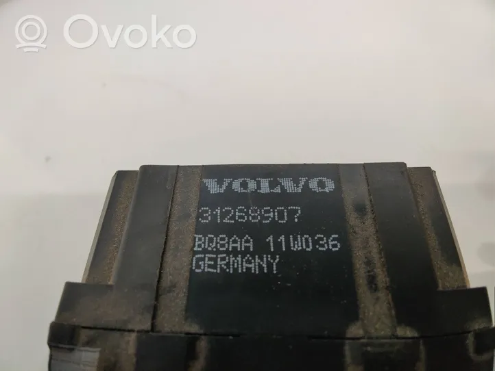 Volvo V60 Element grzewczy siedzenia 31268907