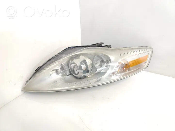 Ford Mondeo MK IV Lampa przednia 7S7113K060CC