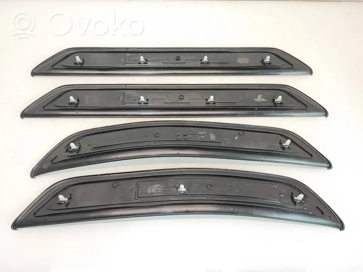 BMW 5 G30 G31 Rivestimento anteriore minigonna laterale 7381330