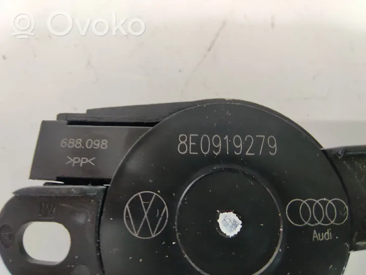 Volkswagen Transporter - Caravelle T5 Parking PDC sensor speaker 8E0919279