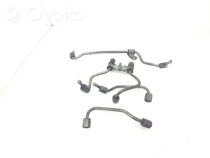 Honda CR-V Fuel injector supply line/pipe 