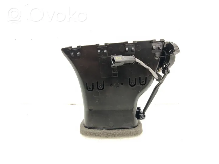 BMW 5 G30 G31 Copertura griglia di ventilazione laterale cruscotto 933085808