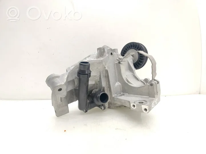 BMW 5 G30 G31 Pompa dell’acqua 8650987