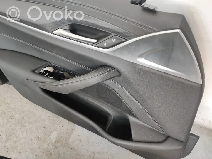 BMW 5 G30 G31 Set di rivestimento sedili e portiere 