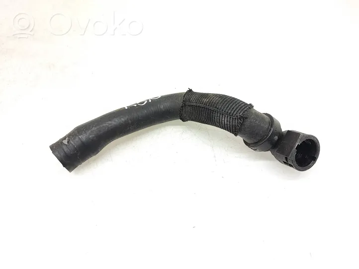 BMW 5 G30 G31 Tubo flessibile del liquido di raffreddamento del motore 16383510