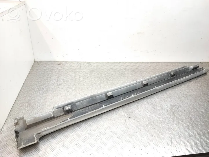 Volkswagen PASSAT B7 Sill 3AA853855