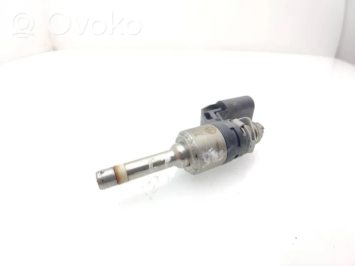 Volkswagen PASSAT B7 Fuel injector 03C906036