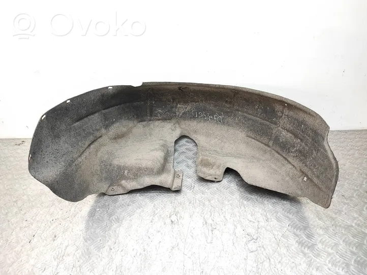 Volkswagen PASSAT B7 Rivestimento paraspruzzi parafango posteriore 3AA810972