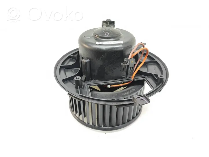 Volkswagen PASSAT B7 Ventola riscaldamento/ventilatore abitacolo 3C1820015Q