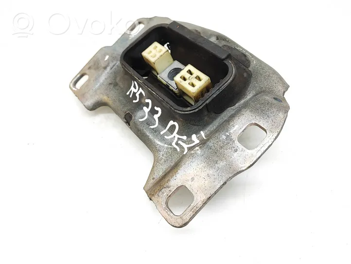 Volvo V40 Supporto della scatola del cambio V617M121