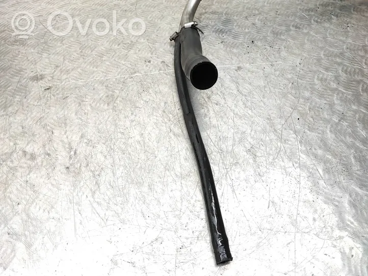 Volvo V40 Tuyau de remplissage de réservoir de carburant 31336439