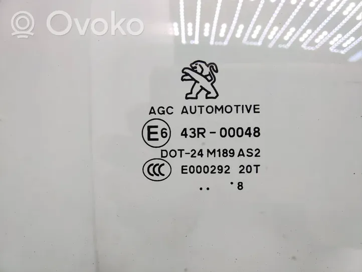 Peugeot 2008 I aizmugurējo durvju stikls 43R00048