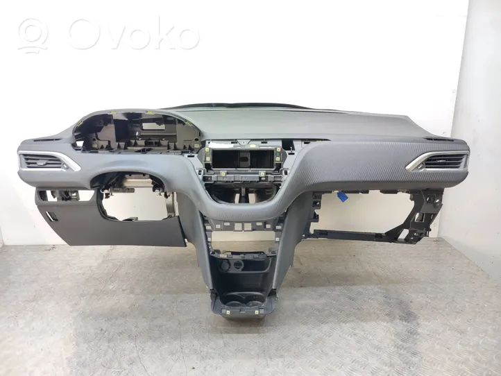 Peugeot 2008 I Tableau de bord US1097715X3Y