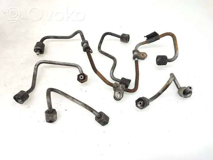 Volkswagen Transporter - Caravelle T5 Fuel injector supply line/pipe 