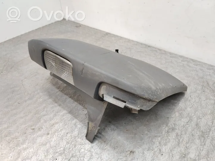 Opel Vivaro Takapuskurin kulmaosan verhoilu 7700313232