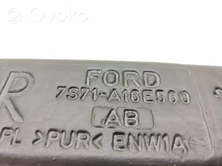 Ford Mondeo MK IV Supporto/guarnizione in poliuretano espanso del parafango 7S71A16E560