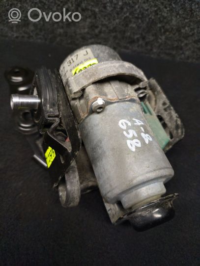 Audi A8 S8 D4 4H Vacuum pump 8E0927317J