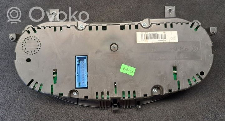 Volkswagen PASSAT B7 Speedometer (instrument cluster) 3AA920970J