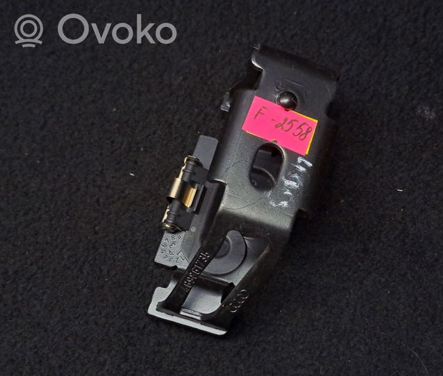 Audi A6 S6 C7 4G Staffa di montaggio copertura ripiano portaoggetti 4G9861735