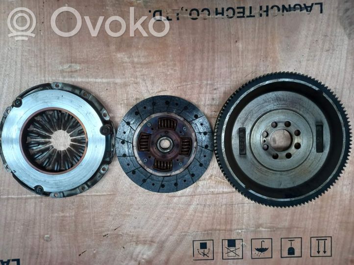 RF1316460A Mazda 323 Clutch set kit 27.00 RRR