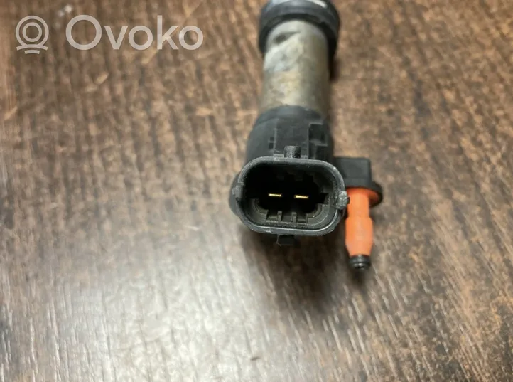 Iveco Daily 5th gen Injecteur de carburant 5801540211