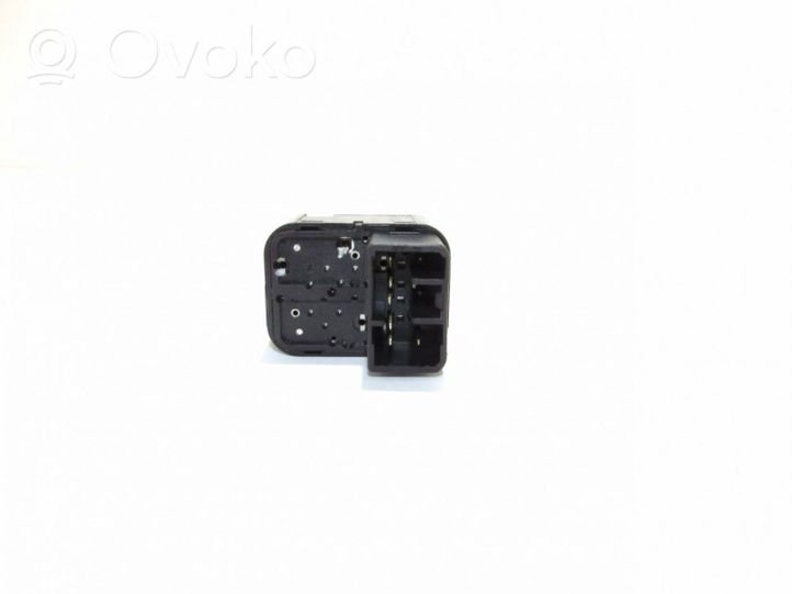 Chevrolet Matiz Wing mirror switch 