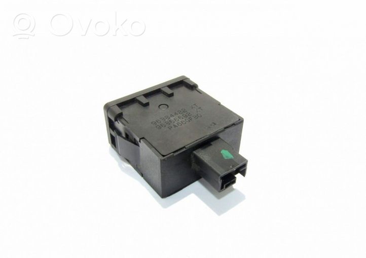 Peugeot 1007 Headlight level height control switch 